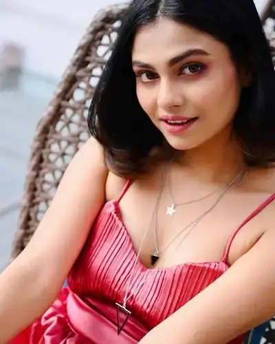 Call Girls Service in Jamjodhpur